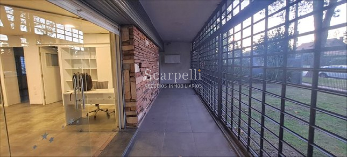Local Comercial ID.23 - ALQUILER LOCAL COMERCIAL CARRASCO AV ALBERDI
