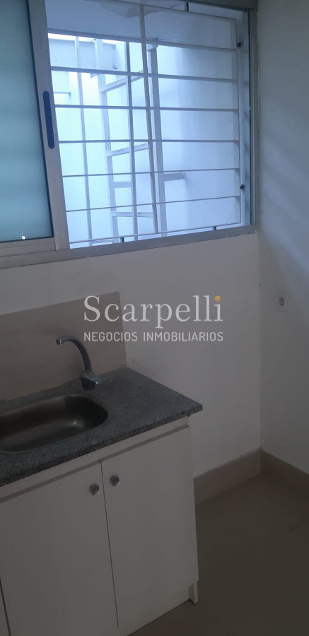 Local Comercial ID.25593 - Local Punta Carretas Ideal Oficina Clínica Consultorio Estudio muy cerca del eje Comercial 21 de Setiembre prox. Ellauri