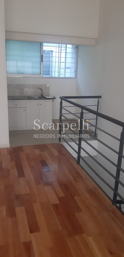 Local Comercial ID.25593 - Local Punta Carretas Ideal Oficina Clínica Consultorio Estudio muy cerca del eje Comercial 21 de Setiembre prox. Ellauri