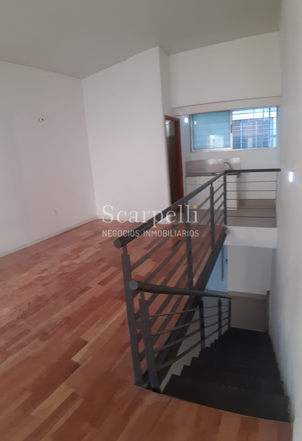 Local Comercial ID.25593 - Local Punta Carretas Ideal Oficina Clínica Consultorio Estudio muy cerca del eje Comercial 21 de Setiembre prox. Ellauri