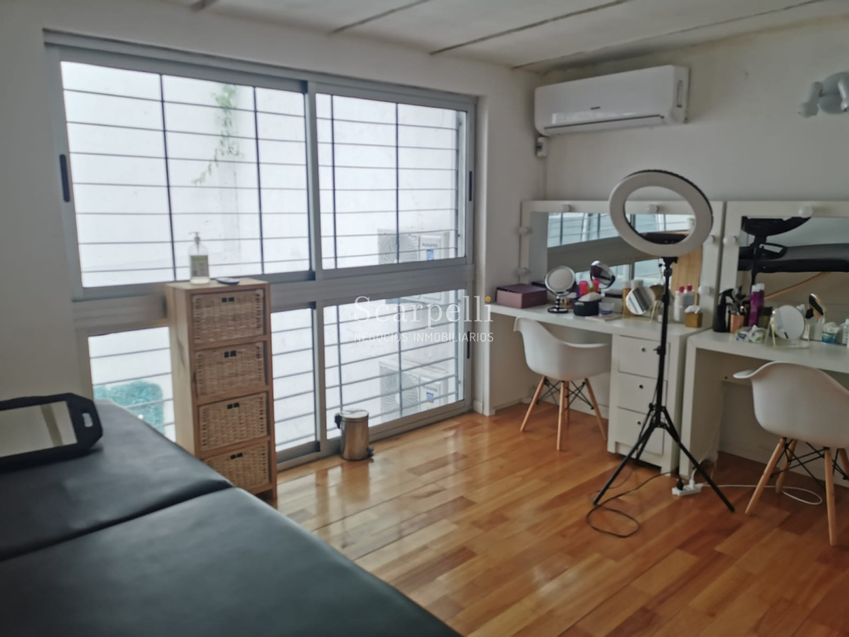 Local Comercial ID.25593 - Local Punta Carretas Ideal Oficina Clínica Consultorio Estudio muy cerca del eje Comercial 21 de Setiembre prox. Ellauri