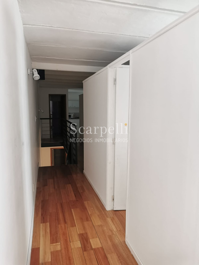 Local Comercial ID.25593 - Local Punta Carretas Ideal Oficina Clínica Consultorio Estudio muy cerca del eje Comercial 21 de Setiembre prox. Ellauri