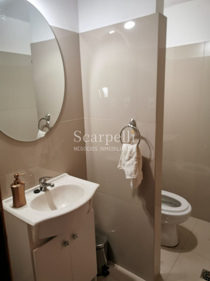 Local Comercial ID.25593 - Local Punta Carretas Ideal Oficina Clínica Consultorio Estudio muy cerca del eje Comercial 21 de Setiembre prox. Ellauri
