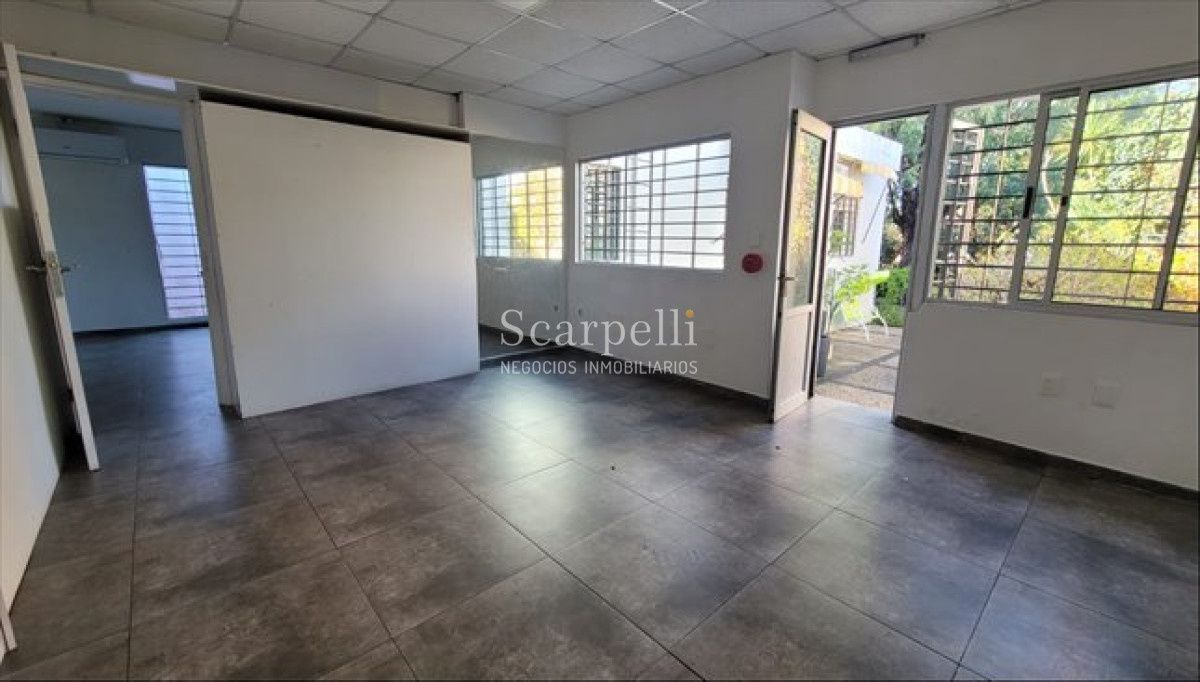 Local Comercial ID.29 - Alquiler Carrasco Local Comercial Av. Alberdi Prox Cooper