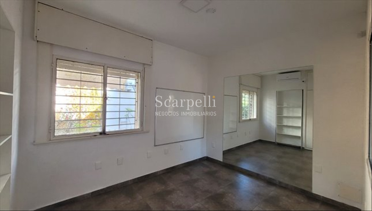 Local Comercial ID.29 - Alquiler Carrasco Local Comercial Av. Alberdi Prox Cooper