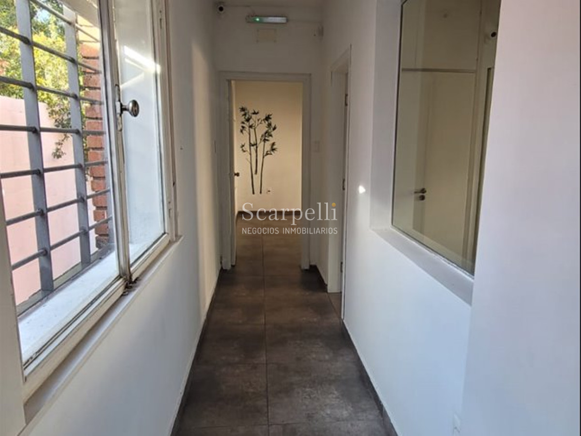 Local Comercial ID.29 - Alquiler Carrasco Local Comercial Av. Alberdi Prox Cooper