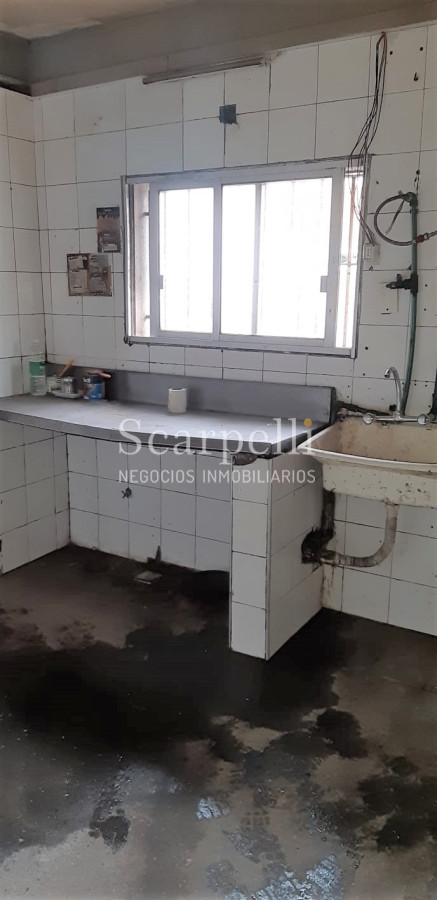 Local Comercial ID.31803 - Importante Esquina : Alquiler Local Comercial Gastronómico Punta Carretas sobre Cnel. Mora Y Gregorio Suarez Prox. Ellauri y 21 de setiembre.-