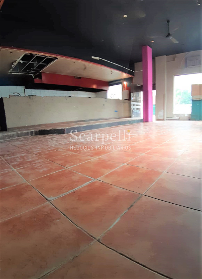 Local Comercial ID.31803 - Importante Esquina : Alquiler Local Comercial Gastronómico Punta Carretas sobre Cnel. Mora Y Gregorio Suarez Prox. Ellauri y 21 de setiembre.-