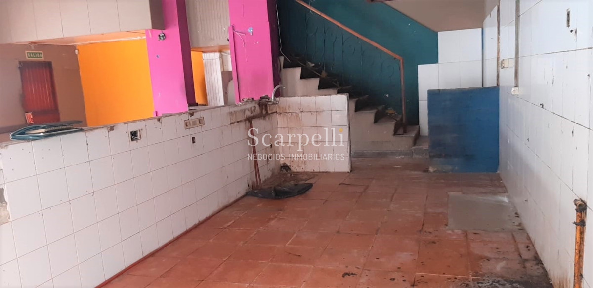 Local Comercial ID.31803 - Importante Esquina : Alquiler Local Comercial Gastronómico Punta Carretas sobre Cnel. Mora Y Gregorio Suarez Prox. Ellauri y 21 de setiembre.-
