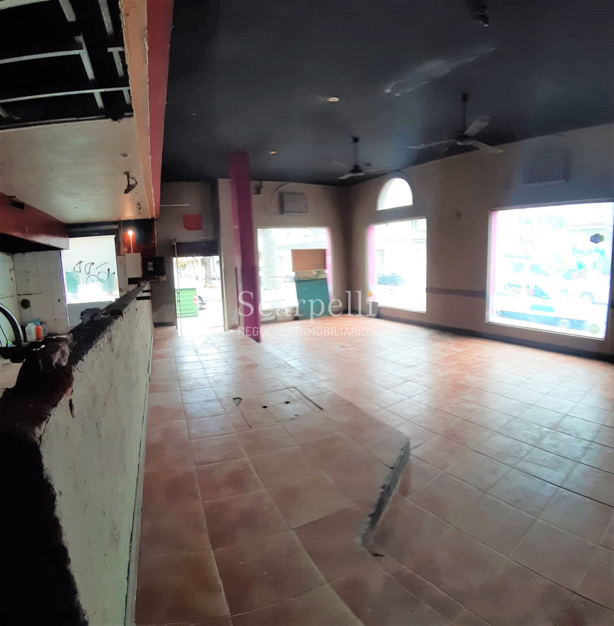 Local Comercial ID.31803 - Importante Esquina : Alquiler Local Comercial Gastronómico Punta Carretas sobre Cnel. Mora Y Gregorio Suarez Prox. Ellauri y 21 de setiembre.-
