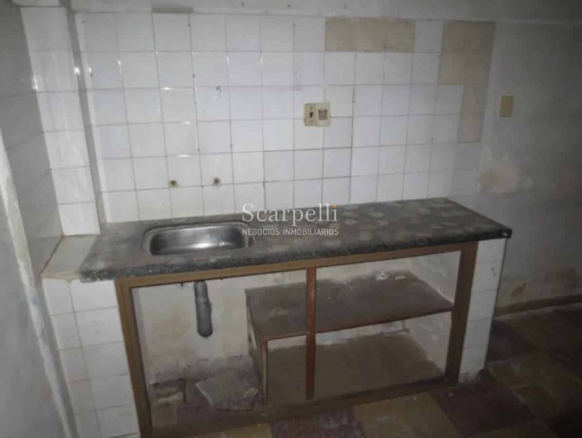 Local Comercial ID.34716 - ALQUILER IMPORTANTE LOCAL COMERCIAL SOBRE 18 DE JULIO CASI MINAS
