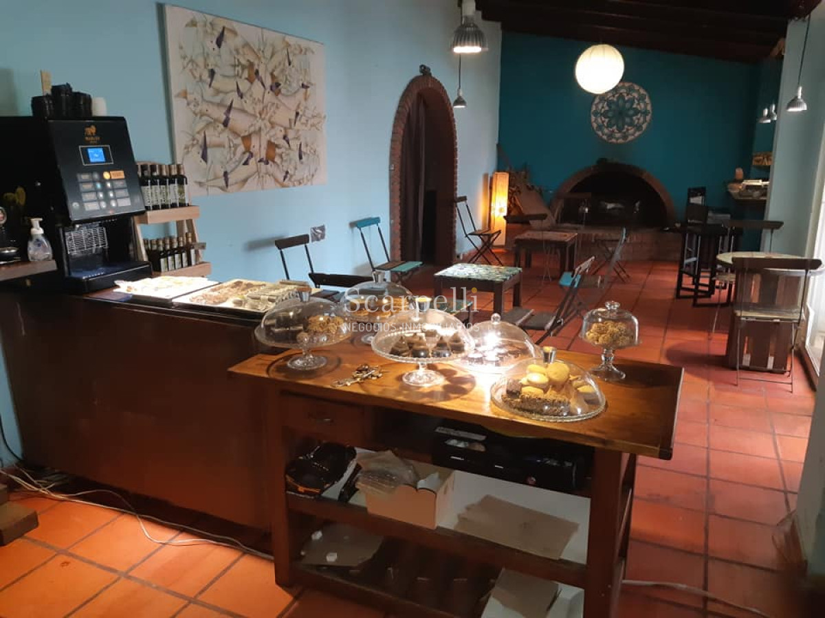 Local Comercial ID.37290 - Maldonado: Las Grutas Punta Ballena Alquiler Local Cafetería Salón de Té Restaurant Parrilla