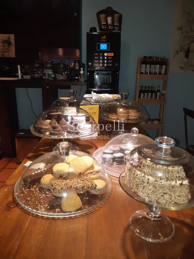 Local Comercial ID.37290 - Maldonado: Las Grutas Punta Ballena Alquiler Local Cafetería Salón de Té Restaurant Parrilla