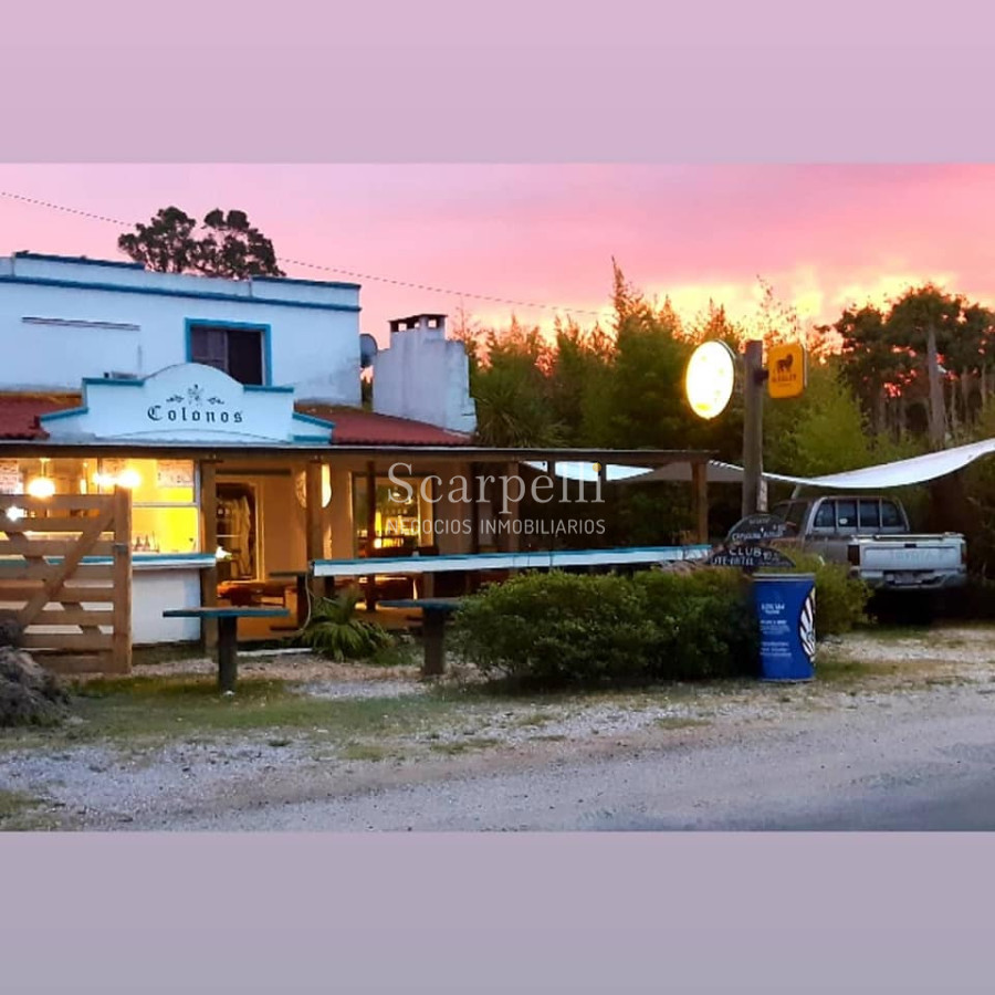 Local Comercial ID.37290 - Maldonado: Las Grutas Punta Ballena Alquiler Local Cafetería Salón de Té Restaurant Parrilla