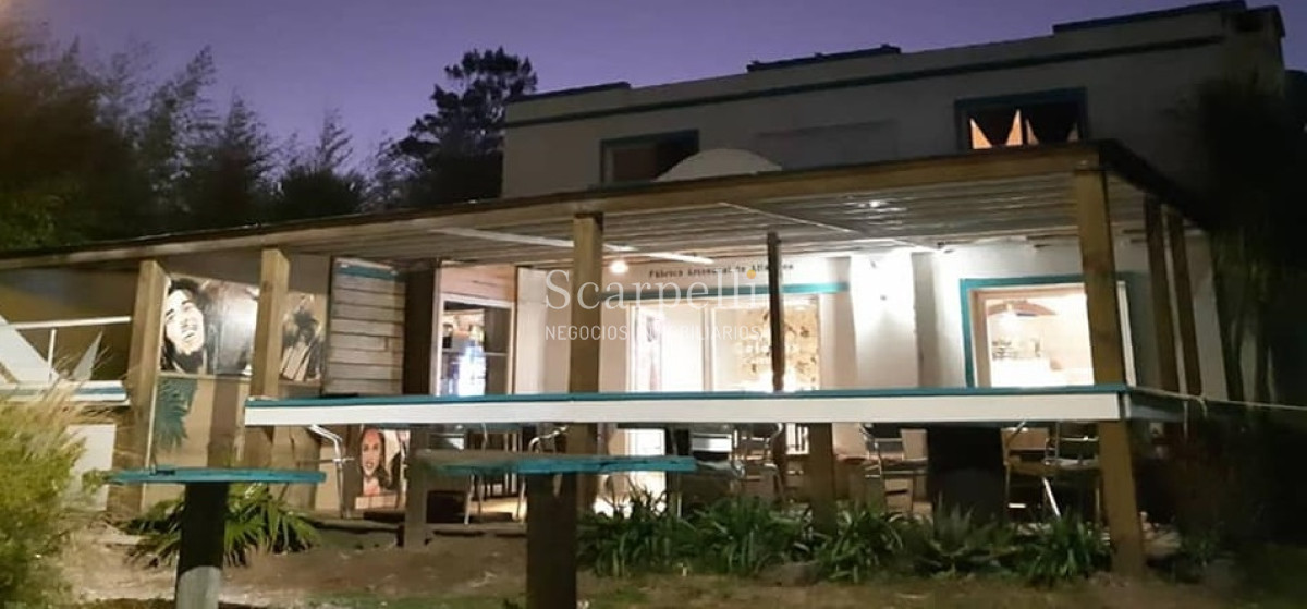 Local Comercial ID.37290 - Maldonado: Las Grutas Punta Ballena Alquiler Local Cafetería Salón de Té Restaurant Parrilla