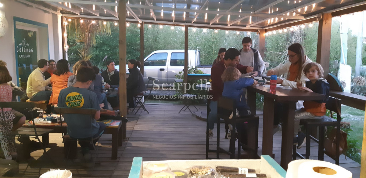 Local Comercial ID.37290 - Maldonado: Las Grutas Punta Ballena Alquiler Local Cafetería Salón de Té Restaurant Parrilla