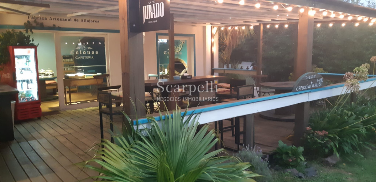 Local Comercial ID.37290 - Maldonado: Las Grutas Punta Ballena Alquiler Local Cafetería Salón de Té Restaurant Parrilla