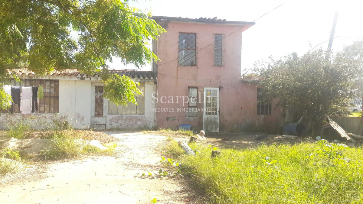 Local Comercial ID.5998 - Estupenda esquina Comercial con importante flujo de Automóviles en el mayor estacionamiento en Centro Comercial