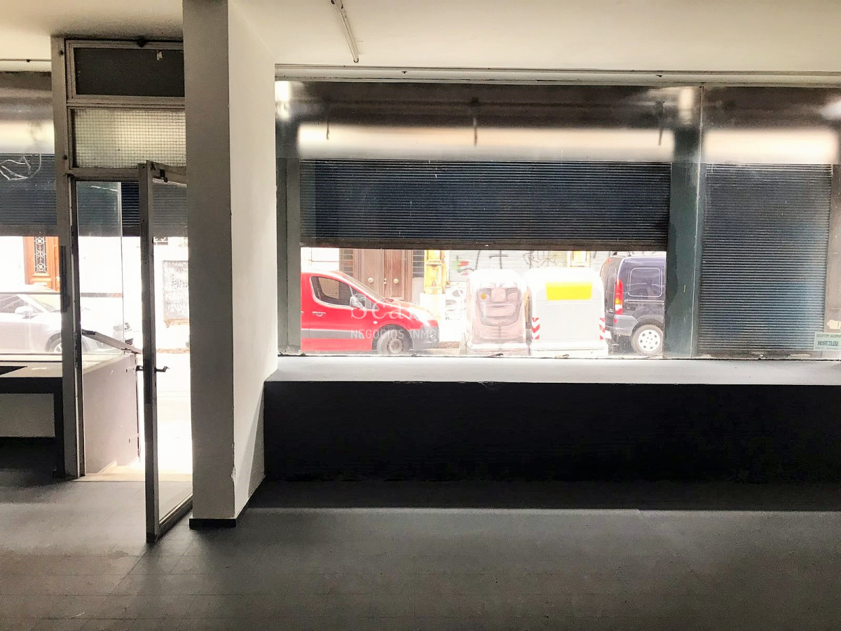 Local Comercial ID.6023 - Local Comercial Ciudad Vieja proximo Mercado del Puerto