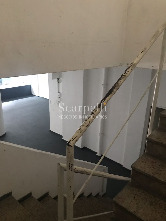 Local Comercial ID.6023 - Local Comercial Ciudad Vieja proximo Mercado del Puerto
