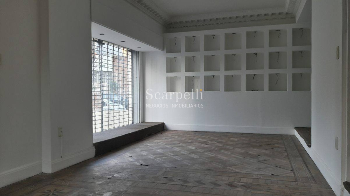 Local Comercial ID.7379 - LOCAL EN IMPORTANTE ESQUINA DE POCITOS NUEVO A MTS. WTC & SHOPPING