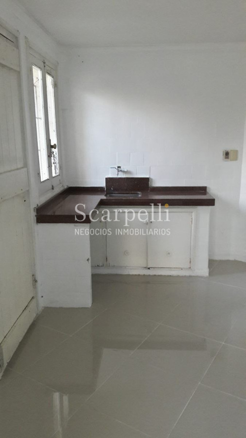 Local Comercial ID.7379 - LOCAL EN IMPORTANTE ESQUINA DE POCITOS NUEVO A MTS. WTC & SHOPPING