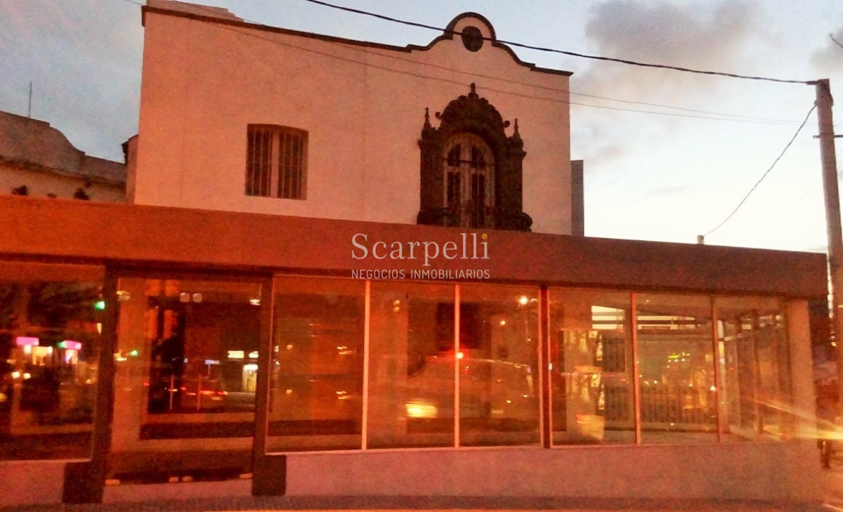 Local Comercial ID.7379 - LOCAL EN IMPORTANTE ESQUINA DE POCITOS NUEVO A MTS. WTC & SHOPPING