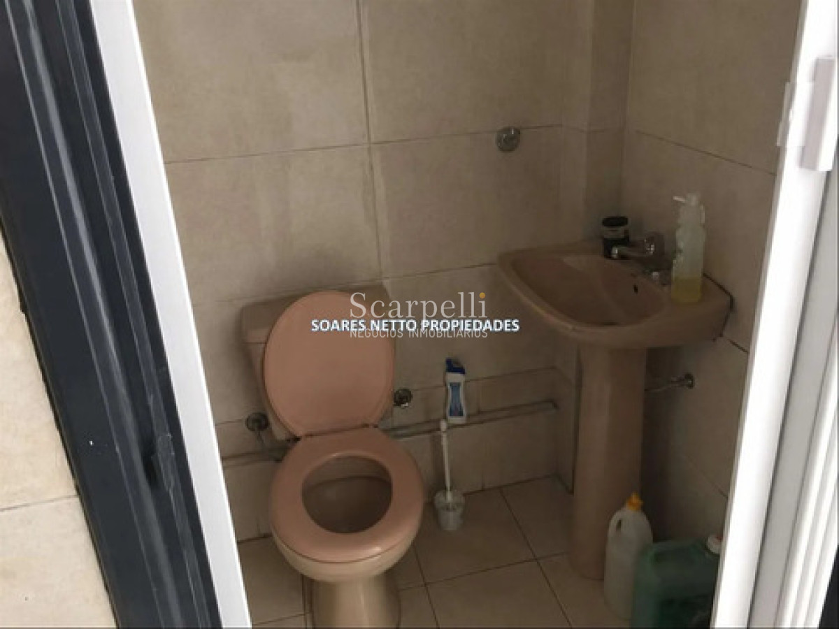 Local Comercial ID.50670 - Venta Local Con Renta En Pocitos