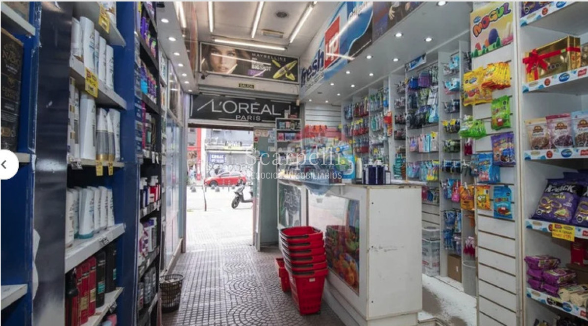 Local Comercial ID.50578 - Alquiler Local Comercial con amplio Subsuelo sobre 18 de Julio casi Minas