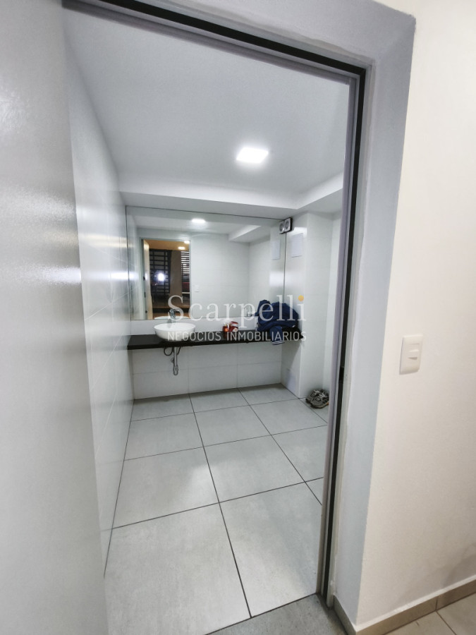 Local Comercial ID.50626 - Imponente Local Comercial en Gran Esquina A Estrenar Inmejorable