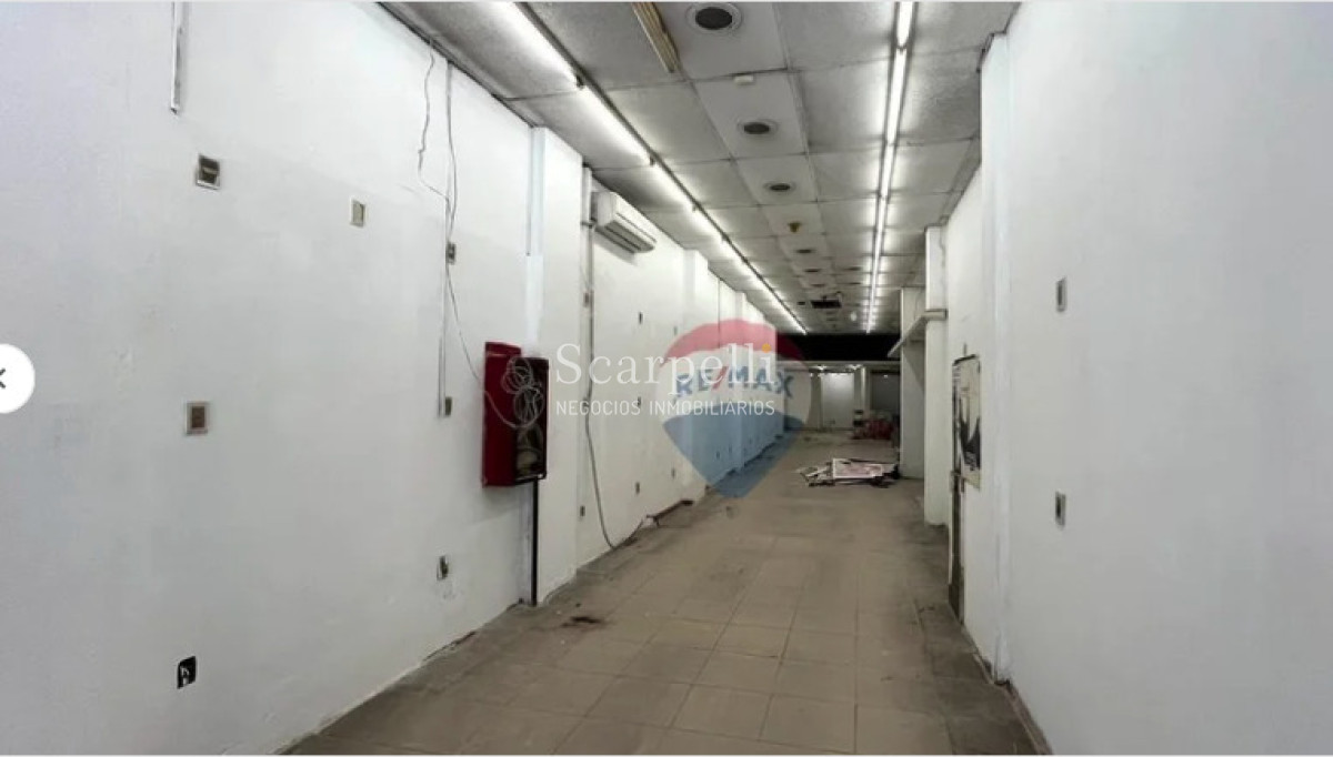 Local Comercial ID.50578 - Alquiler Local Comercial con amplio Subsuelo sobre 18 de Julio casi Minas