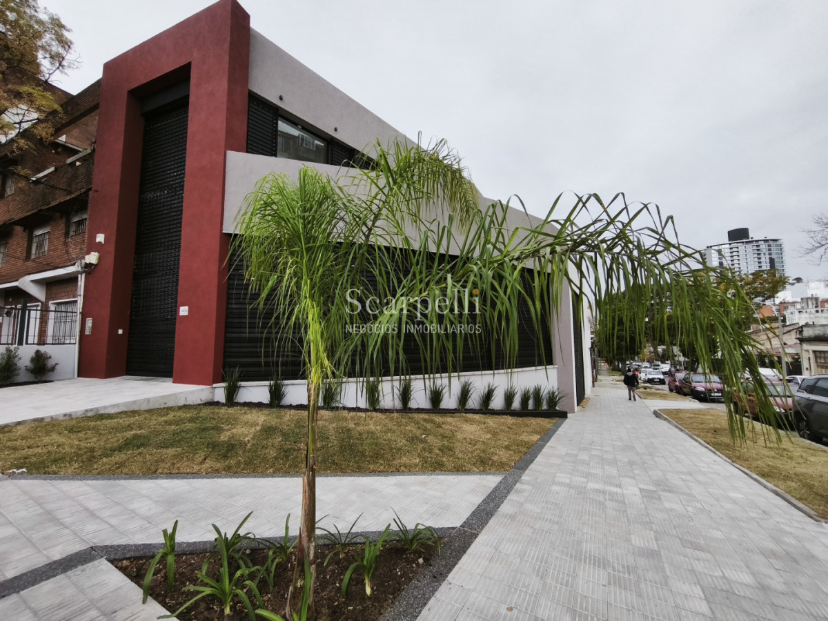 Local Comercial ID.50626 - Imponente Local Comercial en Gran Esquina A Estrenar Inmejorable