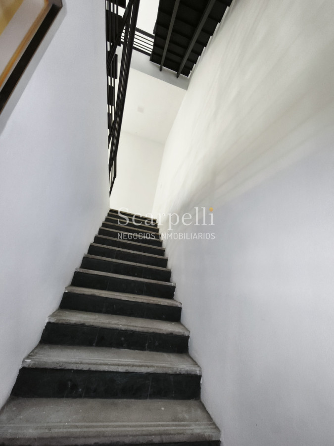 Local Comercial ID.50626 - Imponente Local Comercial en Gran Esquina A Estrenar Inmejorable