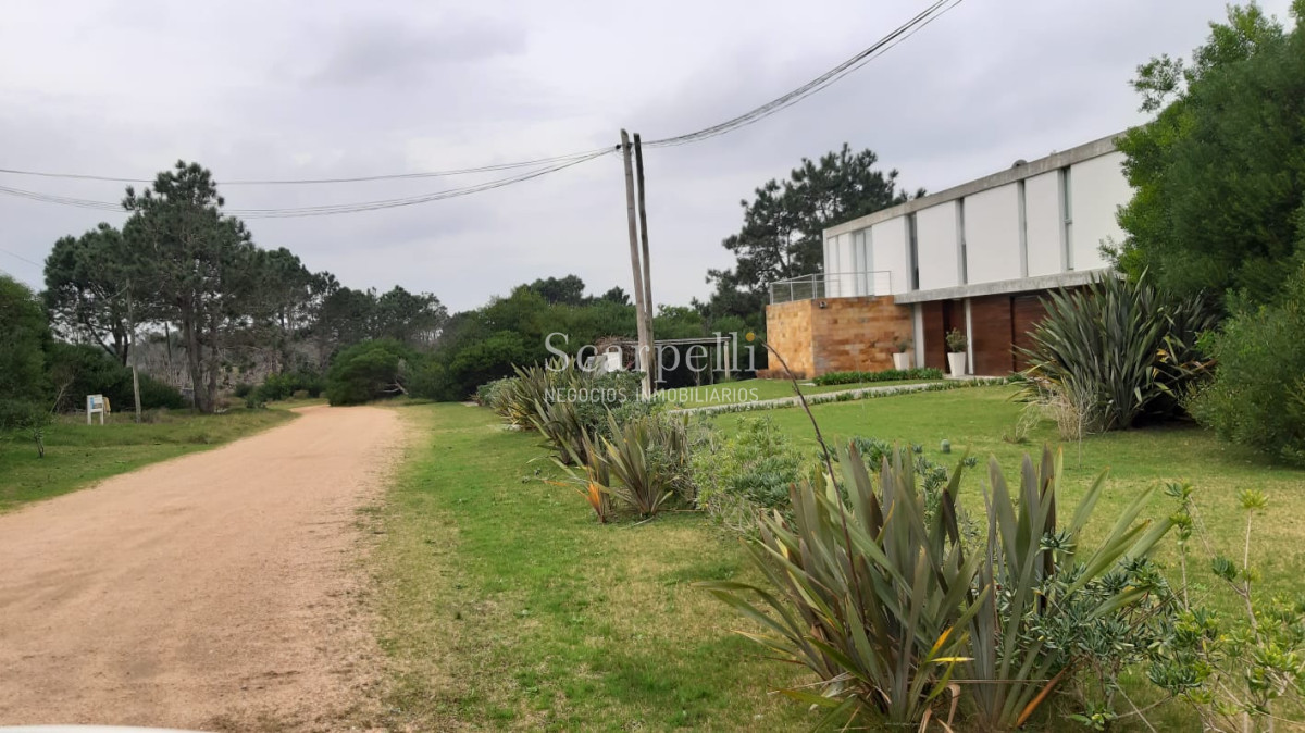Terreno ID.10705 - Arenas de José Ignacio Gran solar con vista al Pueblo y al Océano muy próximo a la Laguna Garzón y Pueblo José Ignacio