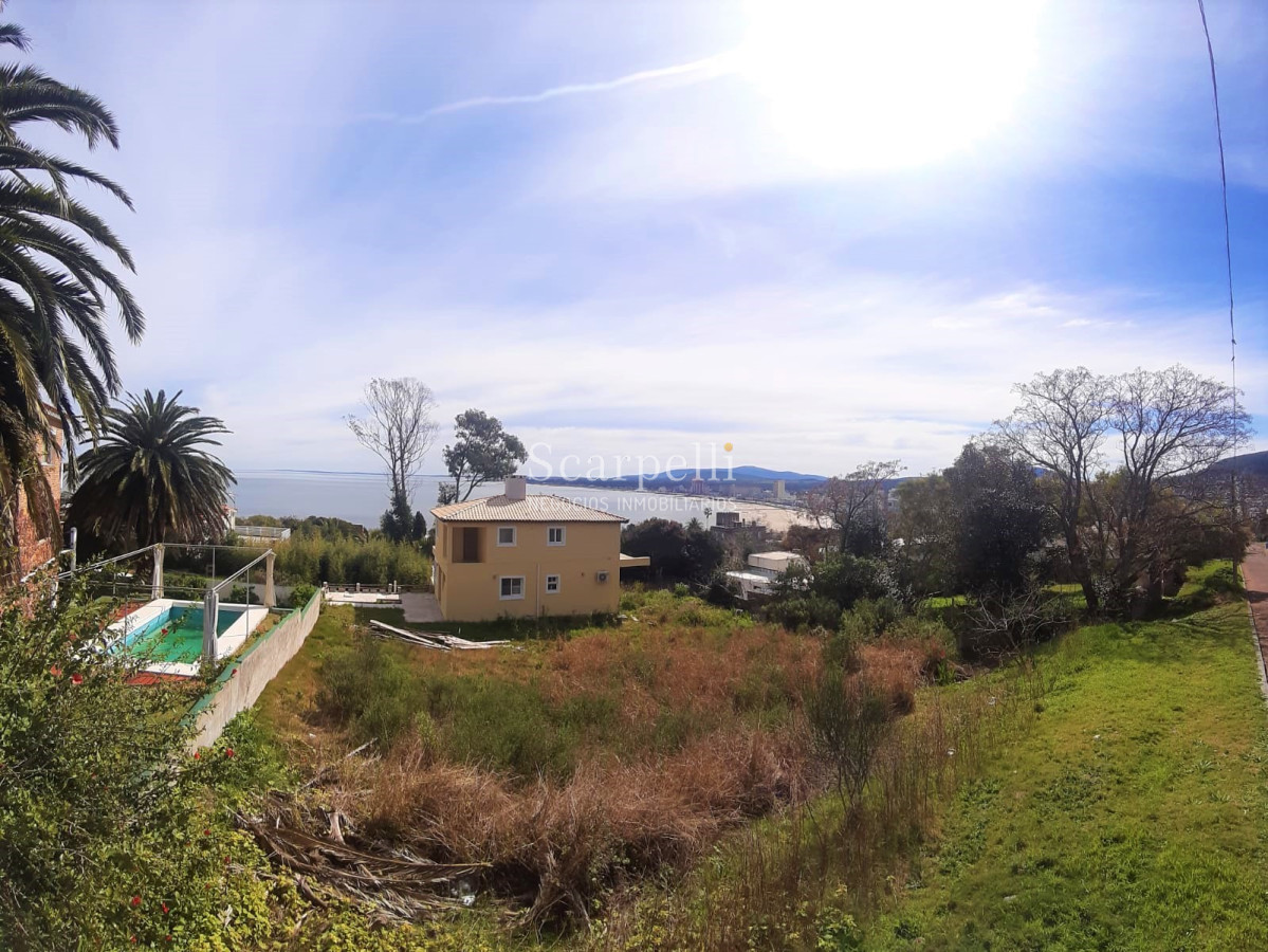Terreno ID.12668 - Terreno en Cerro Santo Antonio Sensacional Vista a la Rambla de Piriapólis