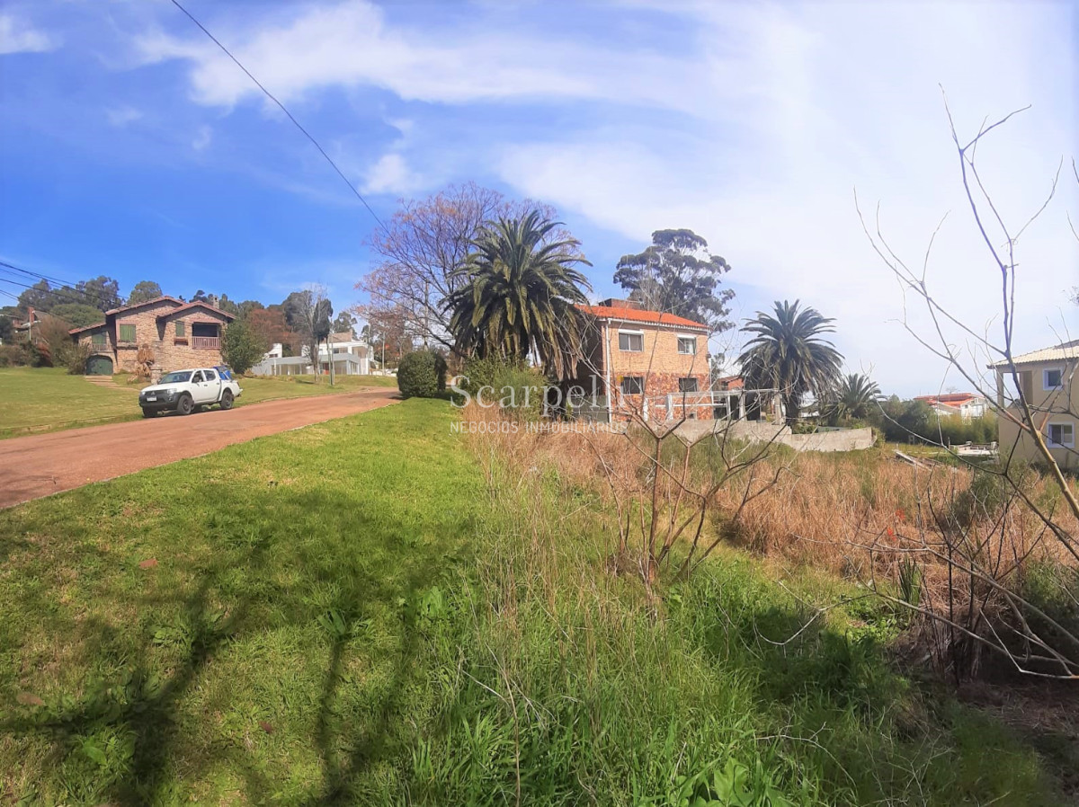 Terreno ID.12668 - Terreno en Cerro Santo Antonio Sensacional Vista a la Rambla de Piriapólis