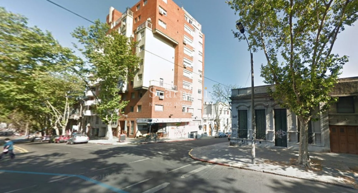 Terreno ID.17574 - Posible Proyecto  de 5 pisos con 14 unidades Inserto en Pujante Zona Universitaria de Montevideo y muy próximo a la Rambla y Parque Hotel Sede Mercosur.