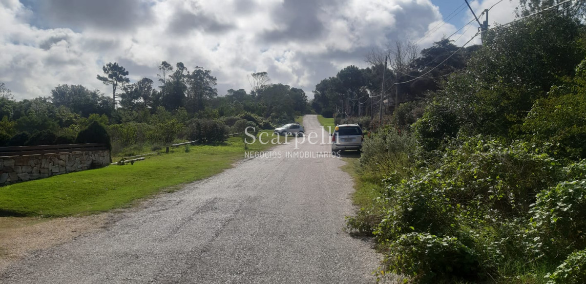 Terreno ID.21859 - Punta Ballena: estupendo terreno de 1000 m2 en entorno privilegiado muy cerca del Arboreto Lussich
