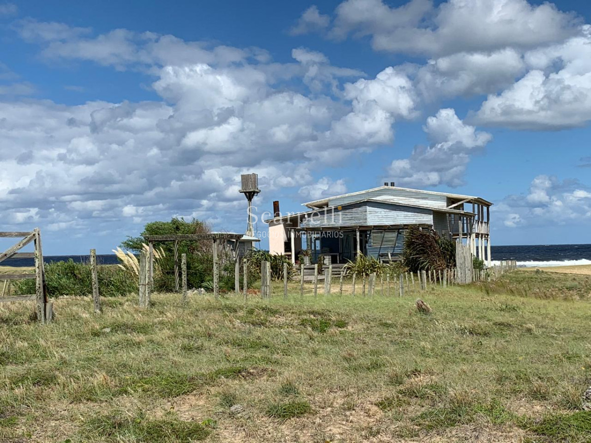 Terreno ID.23847 - Pueblo Nuevo, Km. 244 Ruta 10  Muy Próximo a Cabo Polonio. Con el Mejor Océano del Uruguay frente a Ud. !