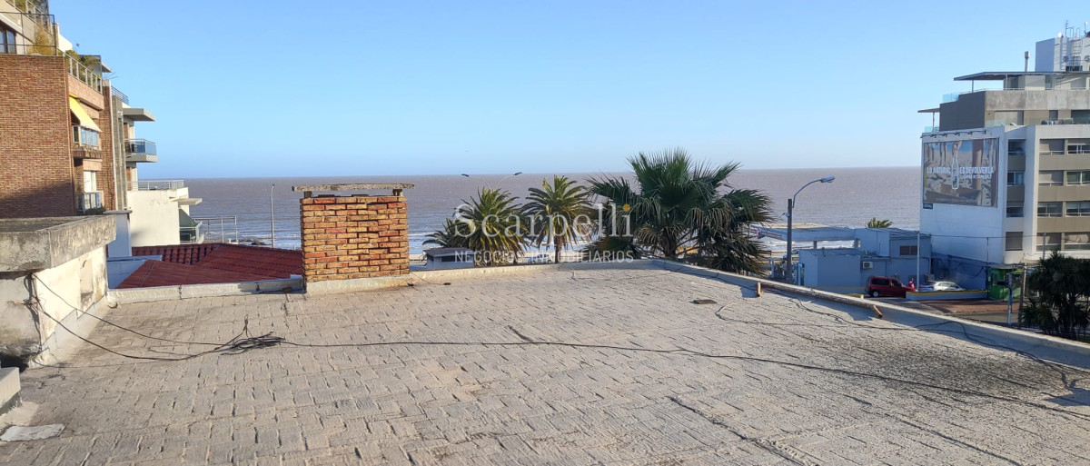 Terreno ID.40060 - Venta Terreno con altura a mts de la Rambla de Punta Gorda y Malvin .-