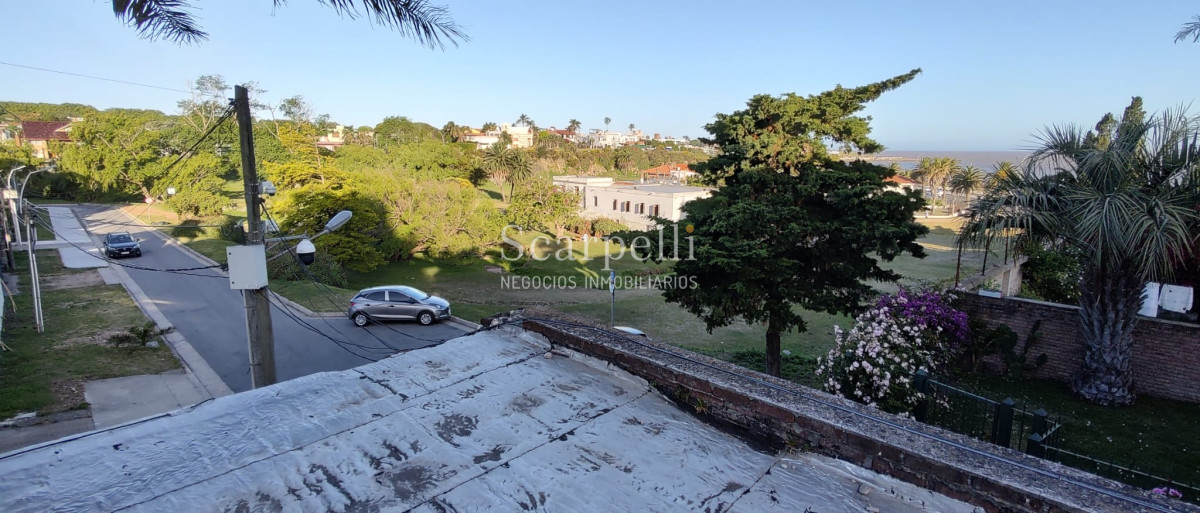 Terreno ID.40060 - Venta Terreno con altura a mts de la Rambla de Punta Gorda y Malvin .-