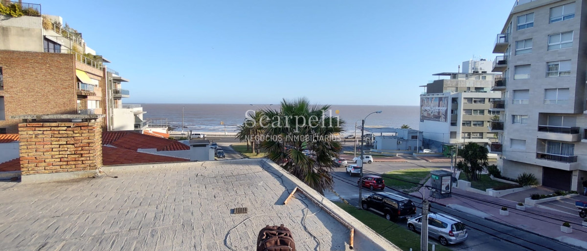 Terreno ID.40060 - Venta Terreno con altura a mts de la Rambla de Punta Gorda y Malvin .-