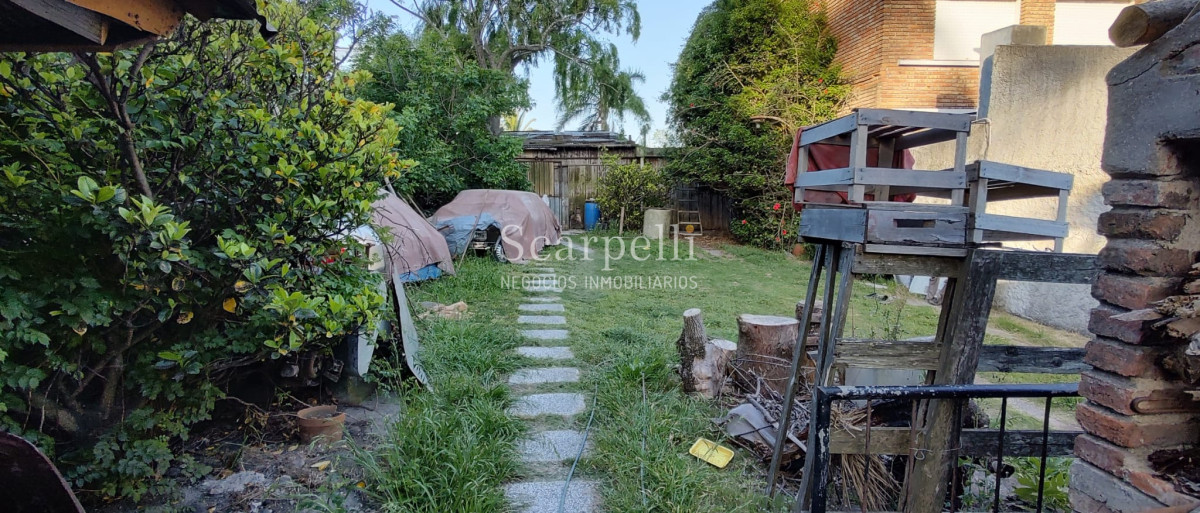 Terreno ID.40060 - Venta Terreno con altura a mts de la Rambla de Punta Gorda y Malvin .-
