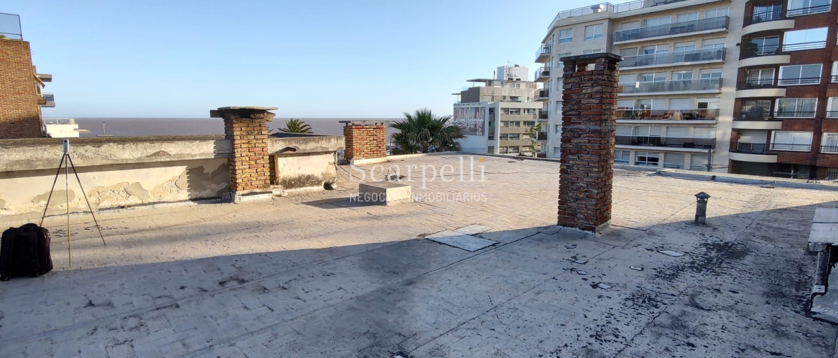 Terreno ID.40060 - Venta Terreno con altura a mts de la Rambla de Punta Gorda y Malvin .-