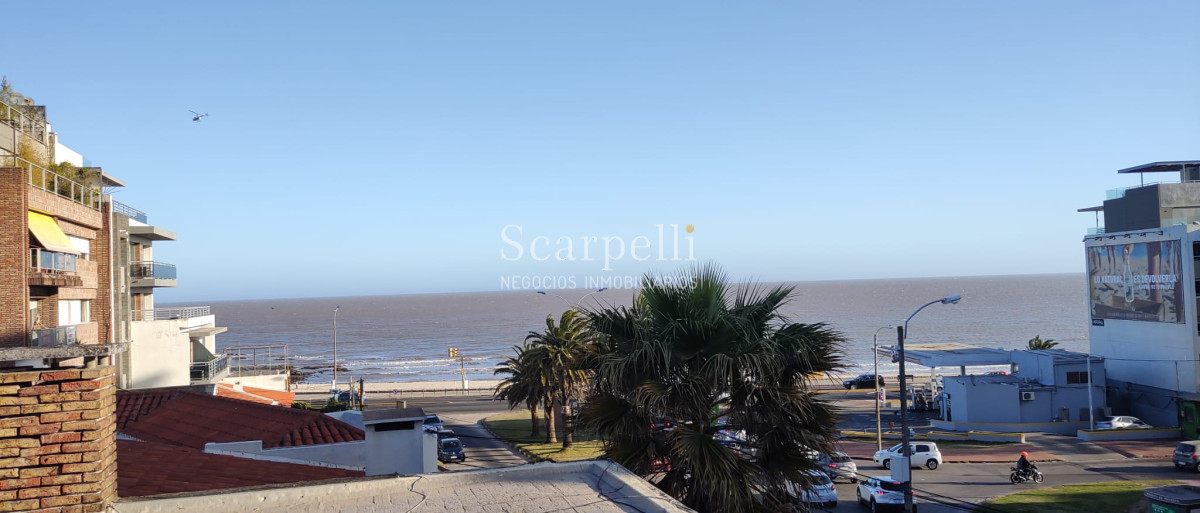 Terreno ID.40060 - Venta Terreno con altura a mts de la Rambla de Punta Gorda y Malvin .-
