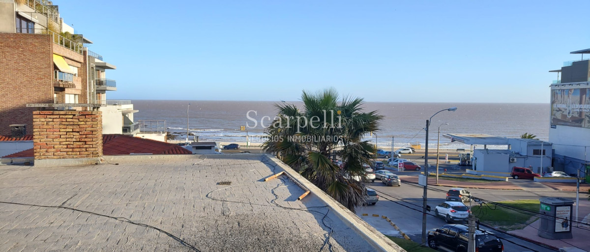 Terreno ID.40060 - Venta Terreno con altura a mts de la Rambla de Punta Gorda y Malvin .-