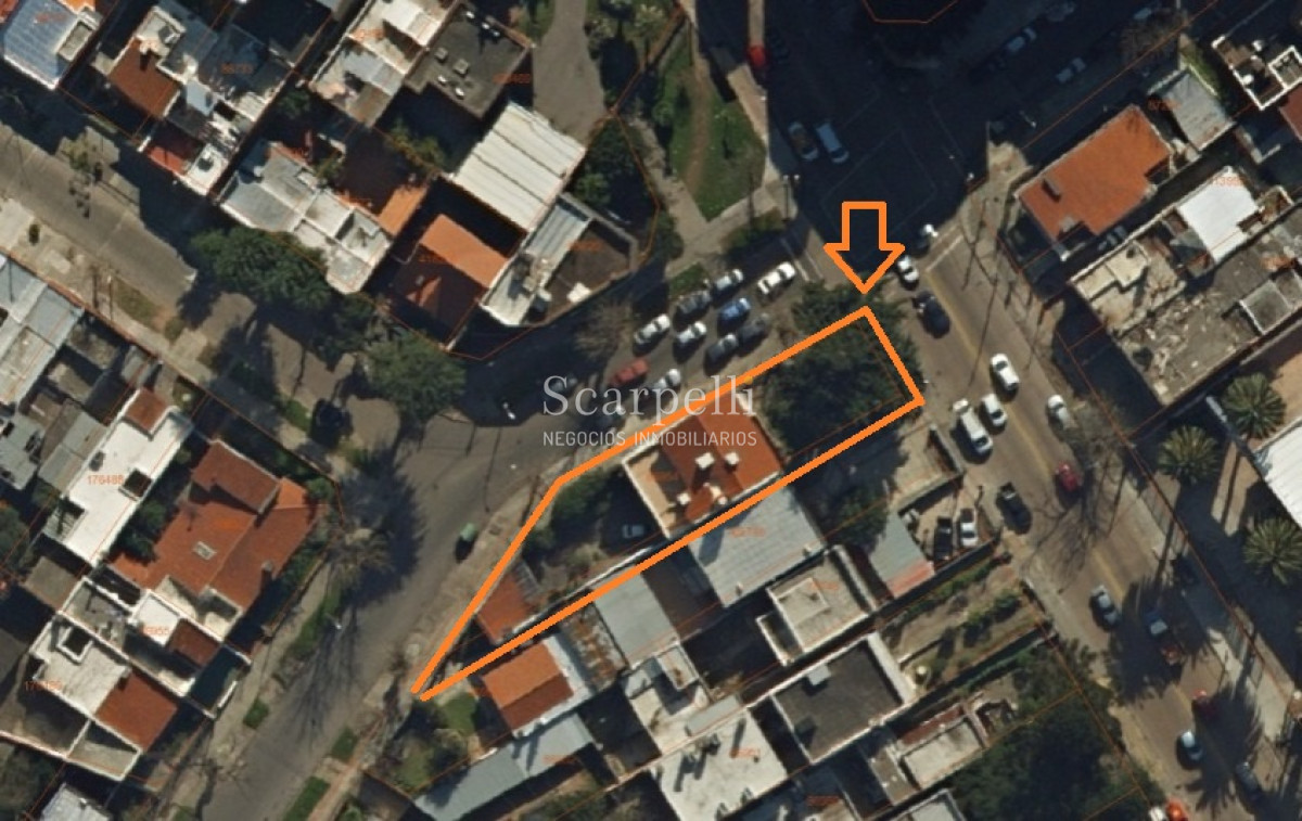 Terreno ID.40244 - TERRENO CON ALTURA APROBADA IMM LUIS ALBERTO DE HERRERA ESQ. EMILIO RAÑA CON IMPORTANTE FRENTE