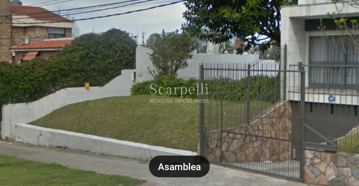 Terreno ID.7135 - Terreno en Malvin con Orientación norte  485 m2 con 12 mts de frente.-