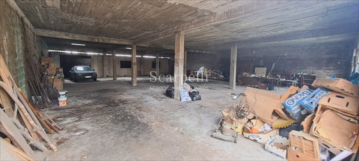 Terreno ID.59 - Venta Terreno Malvin con altura 975 m2 Atención Arquitectos