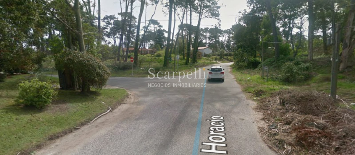 Terreno ID.28439 - 3 Interesantes Opciones de Terrenos muy bien Ubicados en Punta del Este: 31 Mansa, Jardines de Córdoba & Golf.-